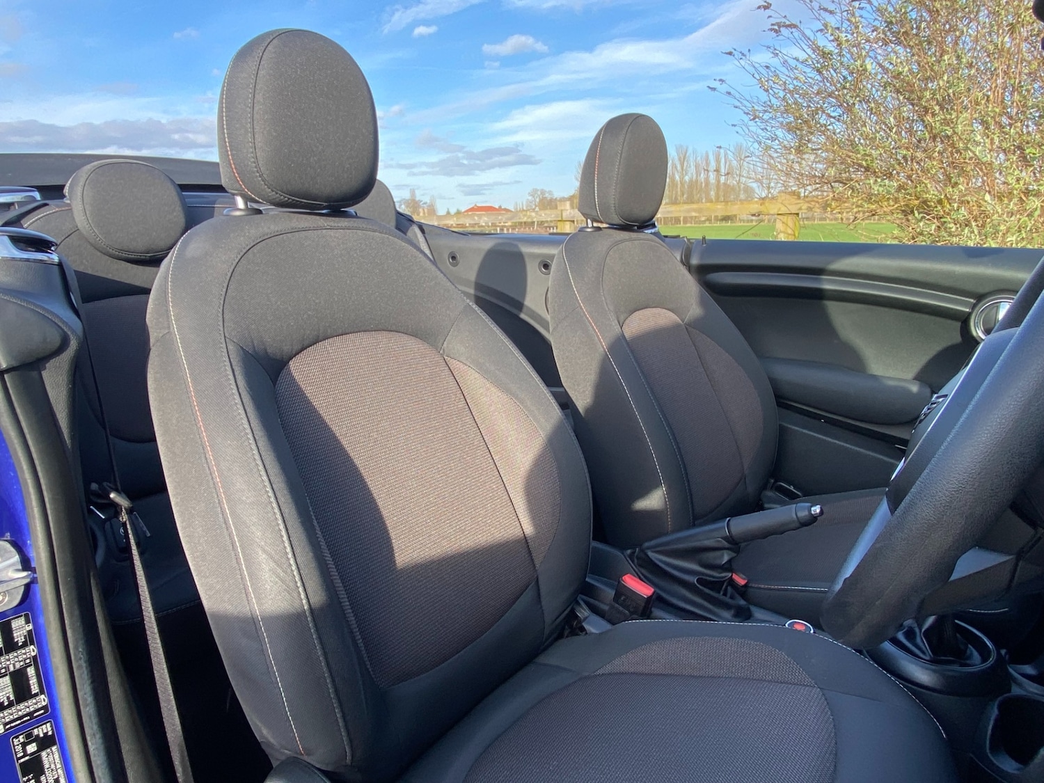 Used MINI Convertible 2018 for sale - 77721595: Photo 38