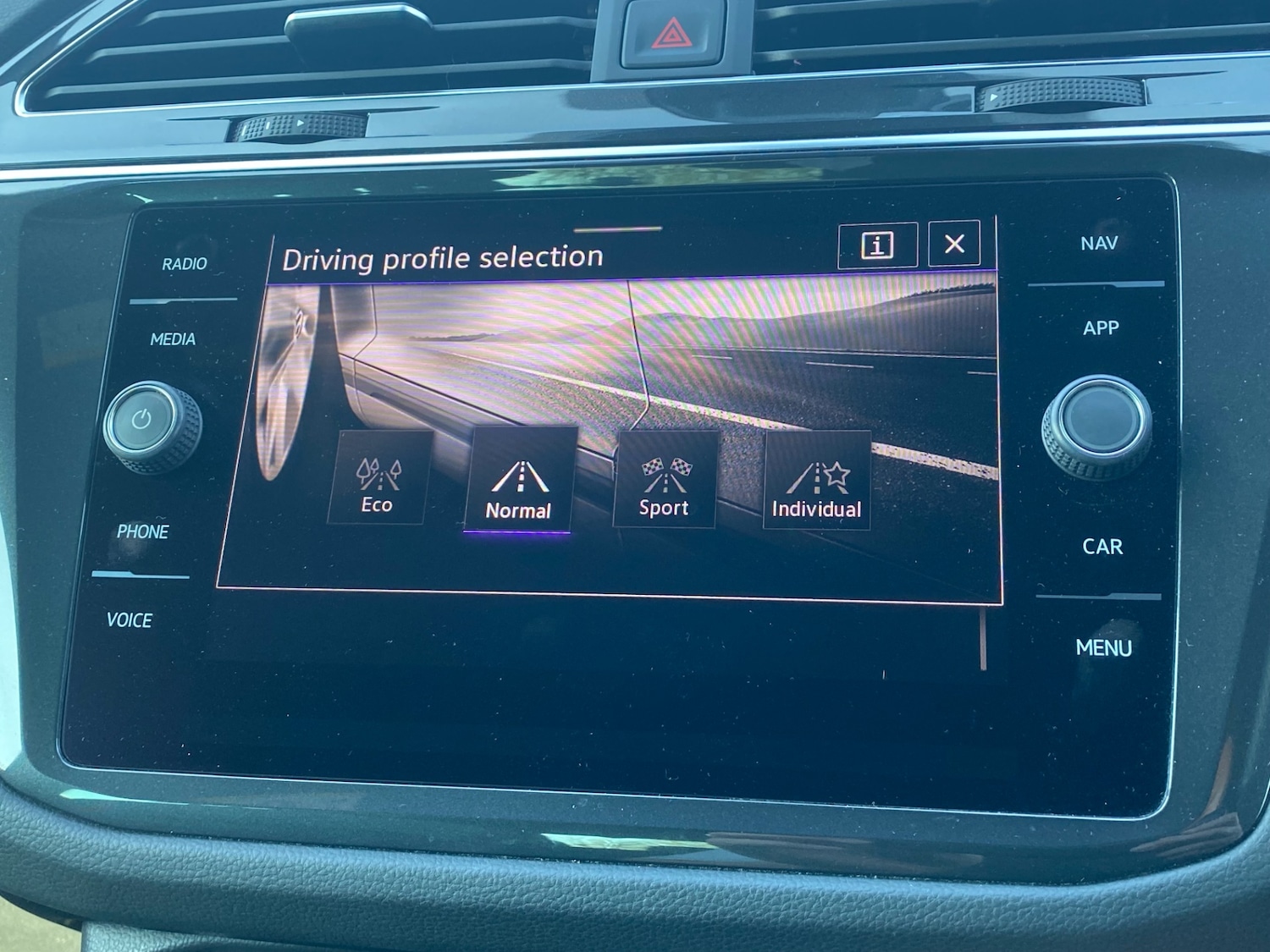 Used Volkswagen Tiguan 2023 for sale - 77954452: Photo 13