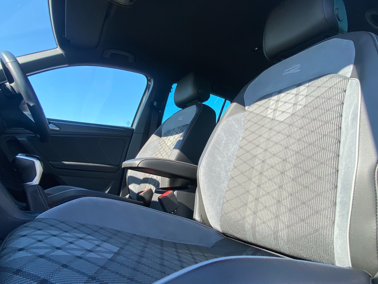 Used Volkswagen Tiguan 2023 for sale - 77954452: Photo 5