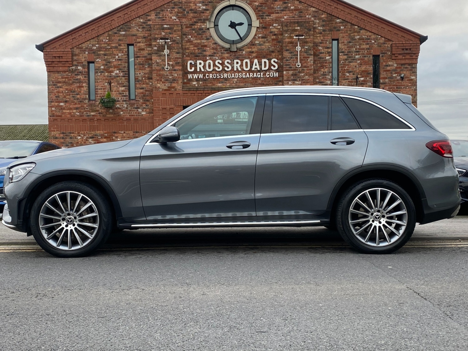 Used Mercedes-Benz GLC 2022 for sale - 76606030: Photo 2