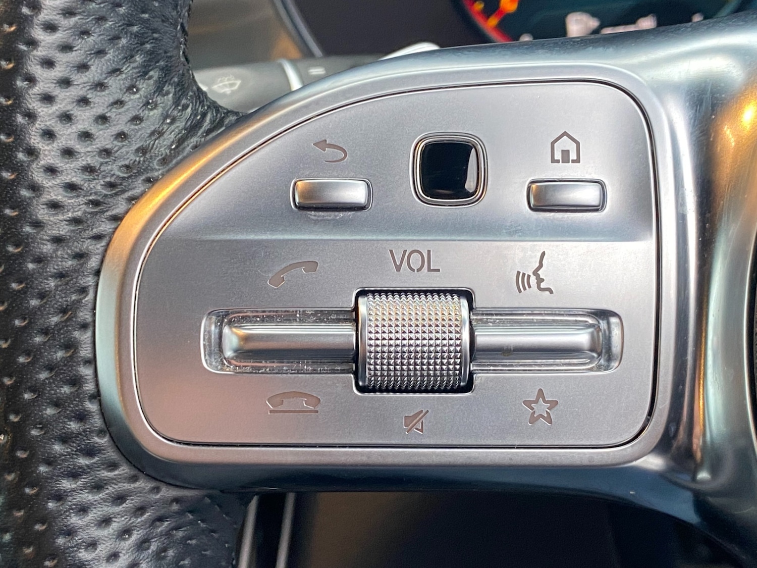 Used Mercedes-Benz GLC 2022 for sale - 76606030: Photo 34