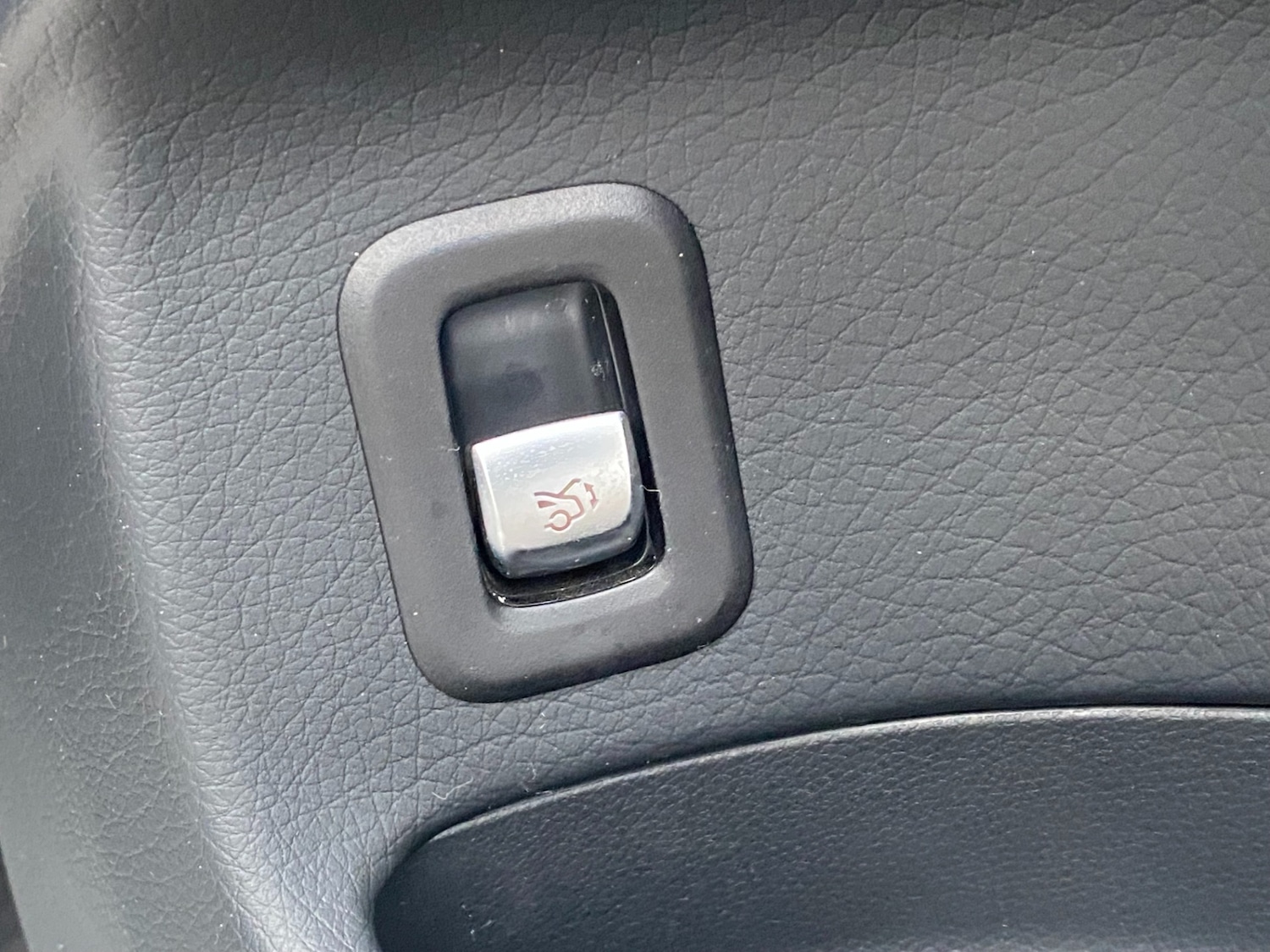 Used Mercedes-Benz GLC 2022 for sale - 76606030: Photo 48