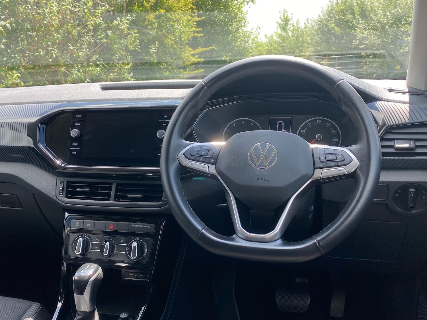 Used Volkswagen T-Cross 2022 for sale - 77395384: Photo 20