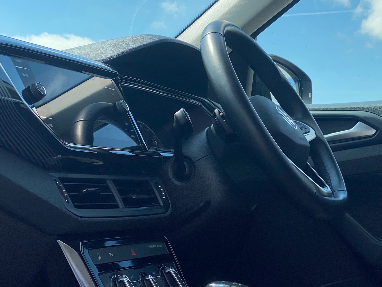 Used Volkswagen T-Cross 2022 for sale - 77395384: Photo 34