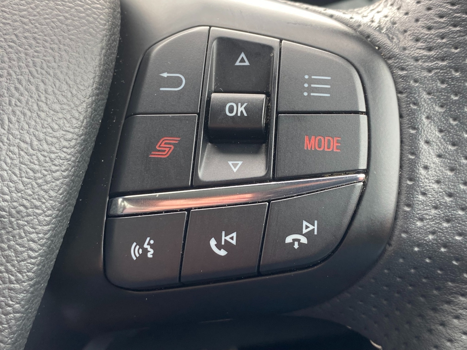 Used Ford Focus 2022 for sale - 77851850: Photo 31