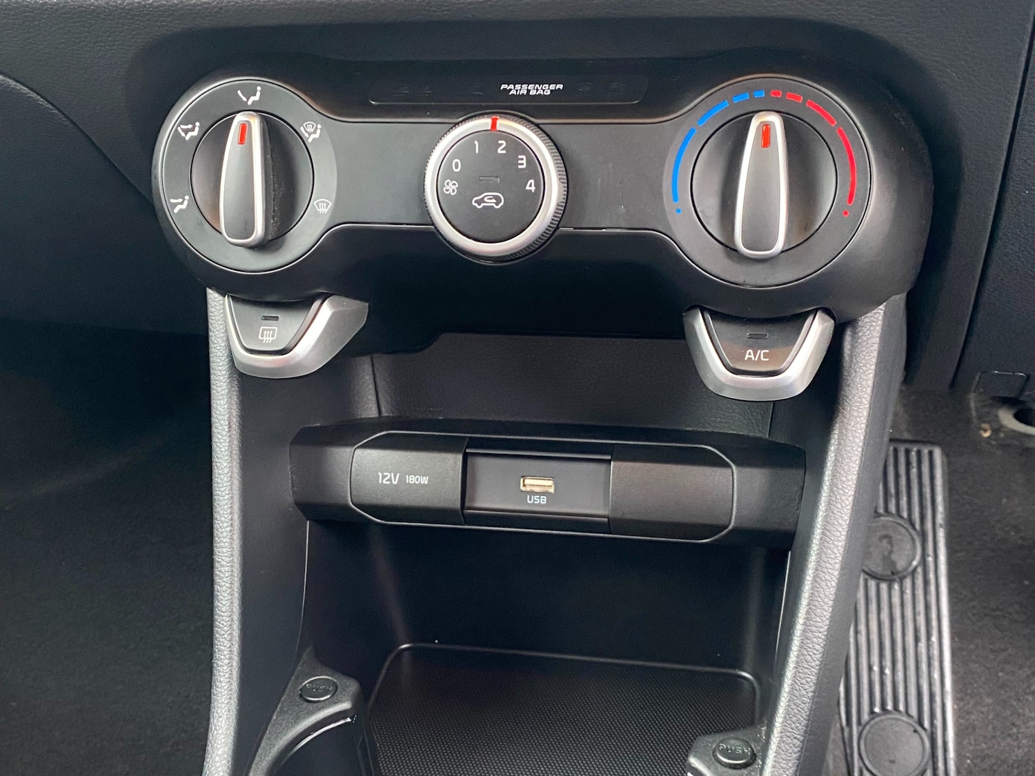 Used Kia Picanto 2023 for sale - 76963601: Photo 13