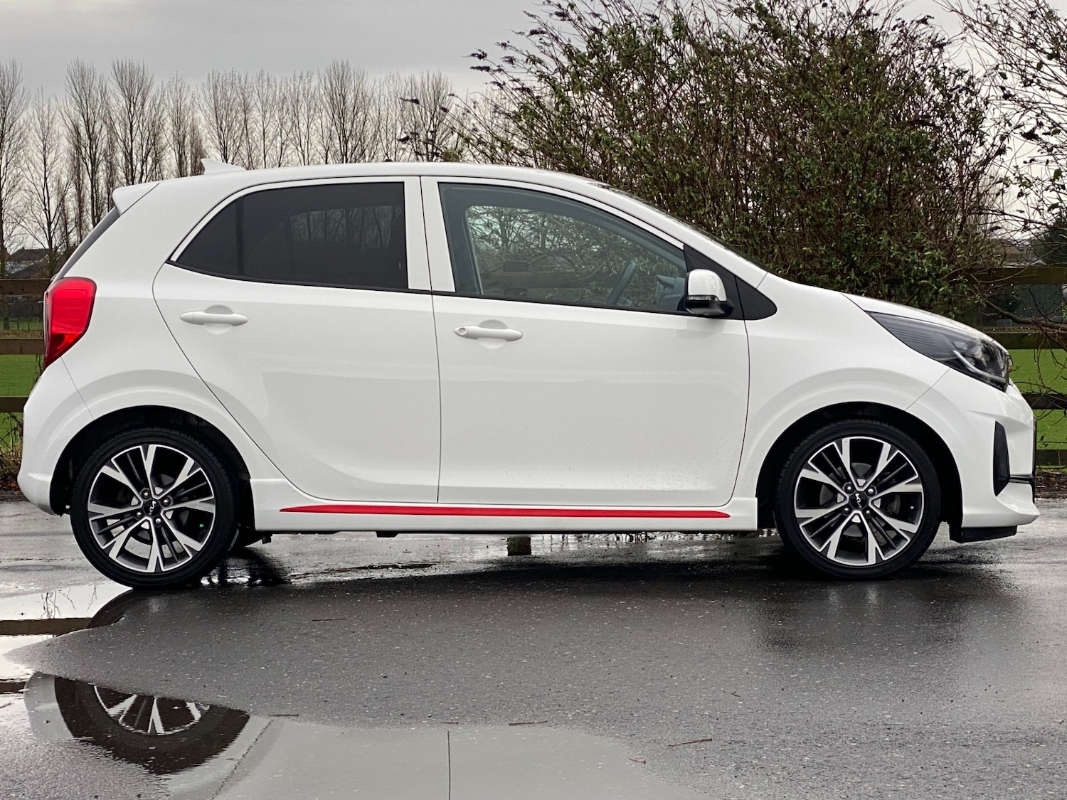 Used Kia Picanto 2023 for sale - 76963601: Photo 17