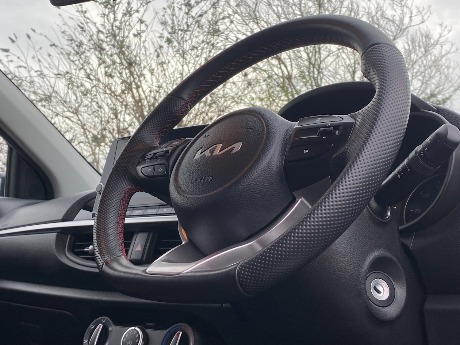 Used Kia Picanto 2023 for sale - 76963601: Photo 33