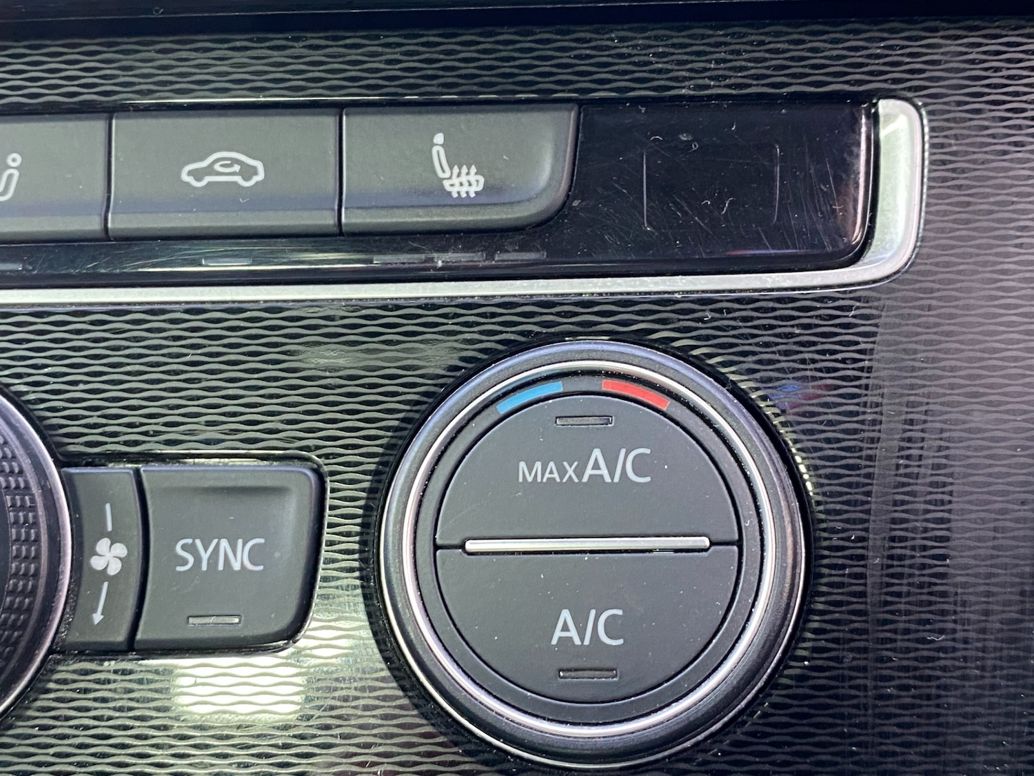 Used Volkswagen Golf 2016 for sale - 76837479: Photo 23