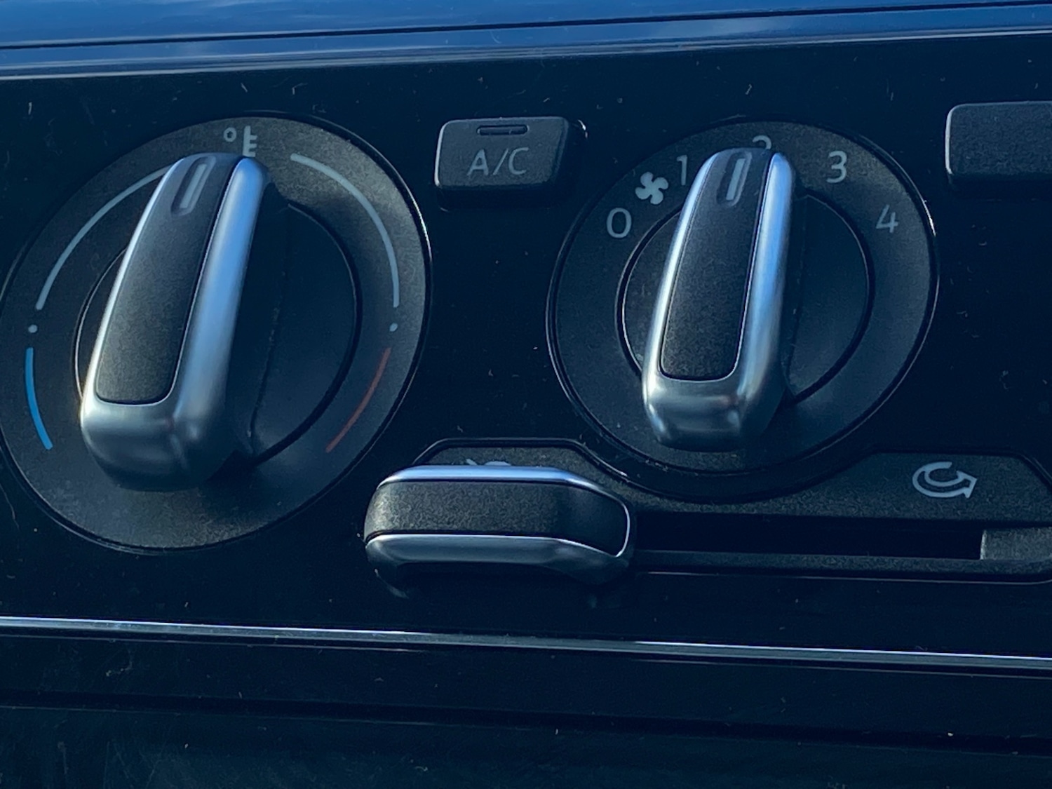 Used Volkswagen up! 2018 for sale - 77881427: Photo 12