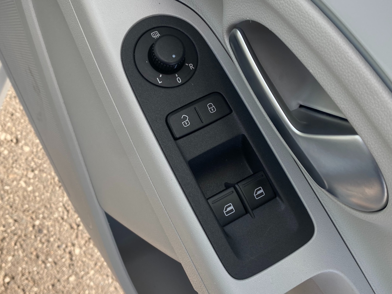 Used Volkswagen up! 2018 for sale - 77881427: Photo 40