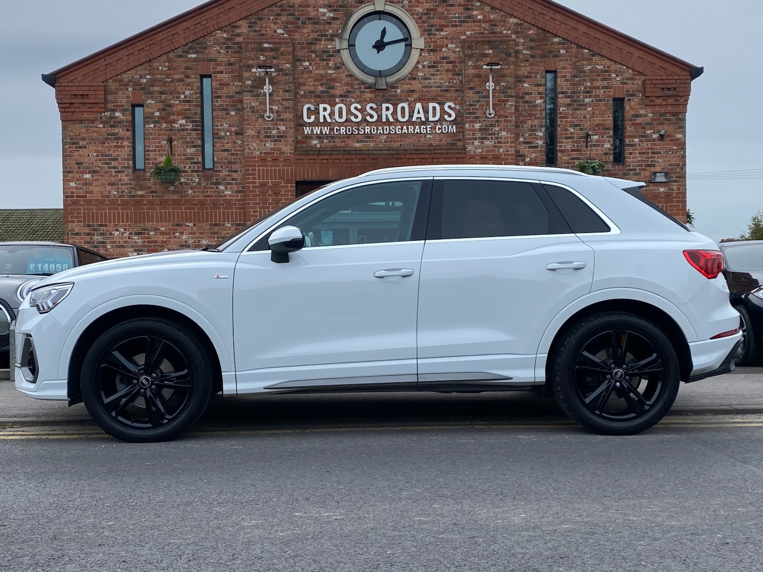 Used Audi Q3 2022 for sale - 76418592: Photo 2