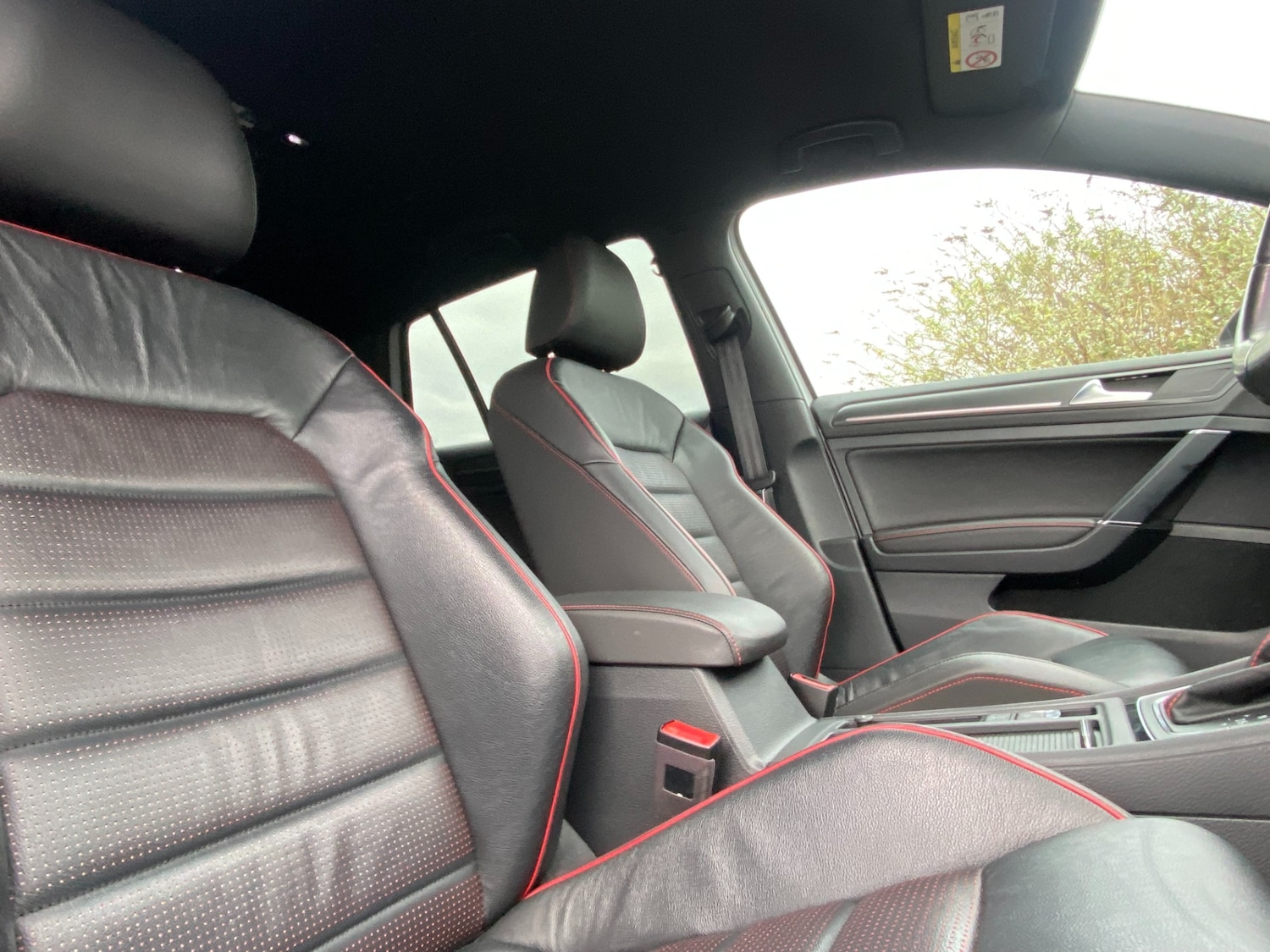 Used Volkswagen Golf 2018 for sale - 76596602: Photo 22