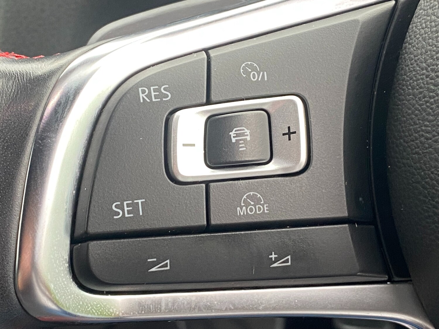 Used Volkswagen Golf 2018 for sale - 76596602: Photo 28