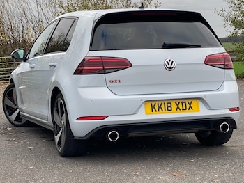 Used Volkswagen Golf 2018 for sale - 76596602: Photo