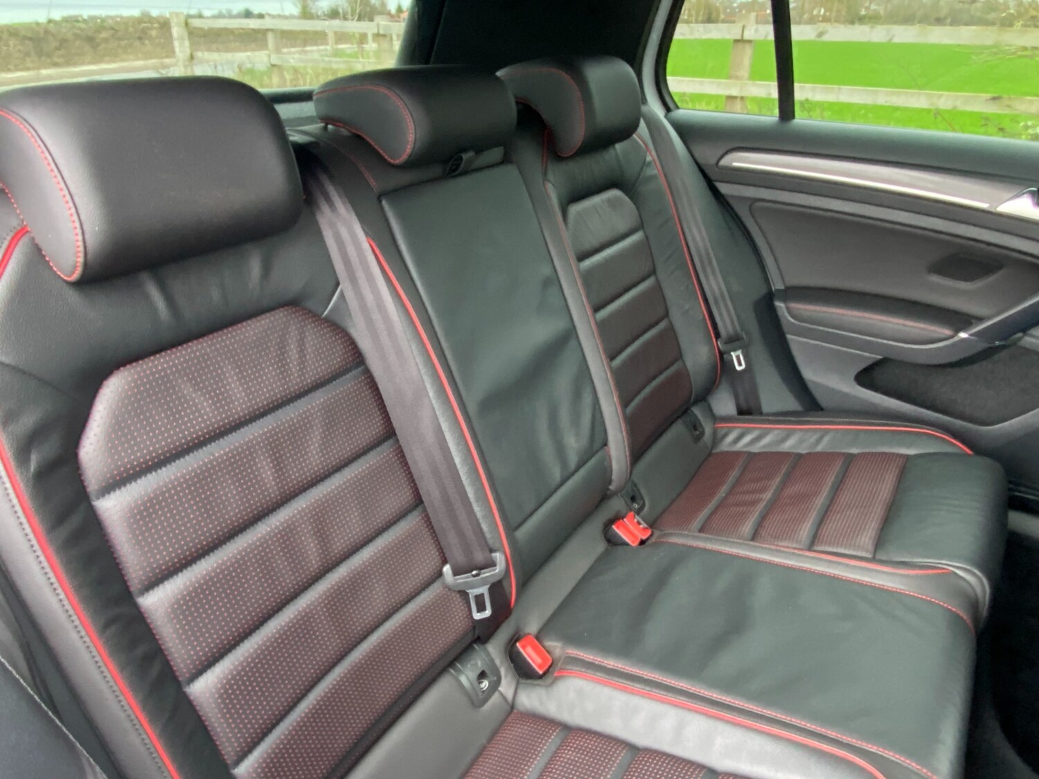 Used Volkswagen Golf 2018 for sale - 76596602: Photo 42