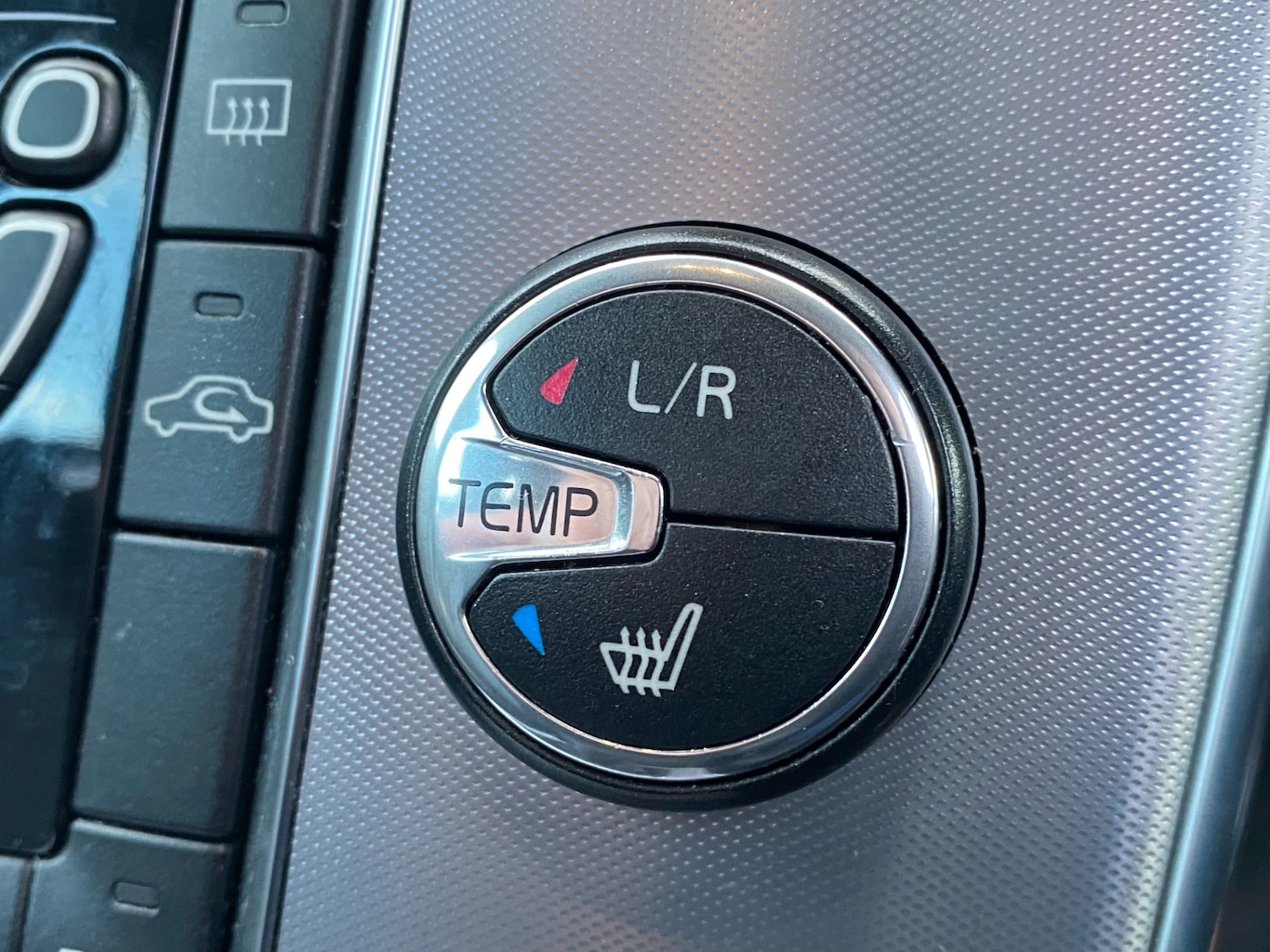 Used Volvo V40 2018 for sale - 76864151: Photo 13