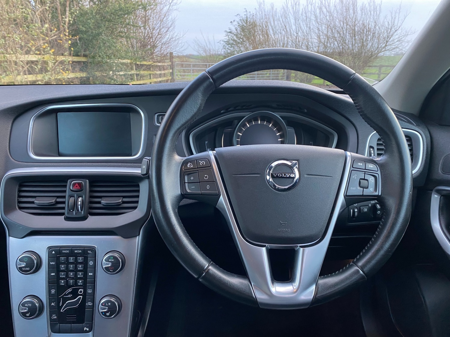 Used Volvo V40 2018 for sale - 76864151: Photo 21