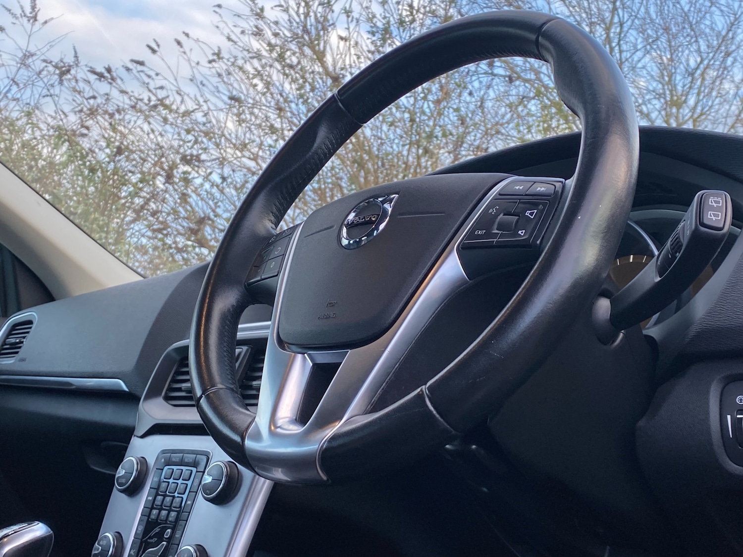 Used Volvo V40 2018 for sale - 76864151: Photo 33