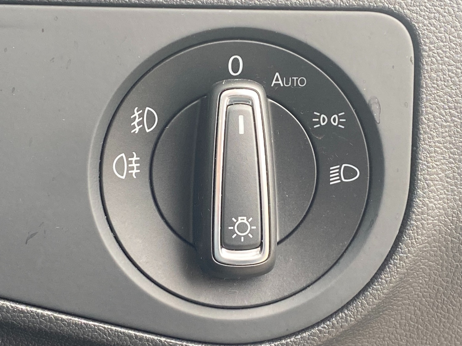 Used Volkswagen Tiguan 2019 for sale - 77793026: Photo 43