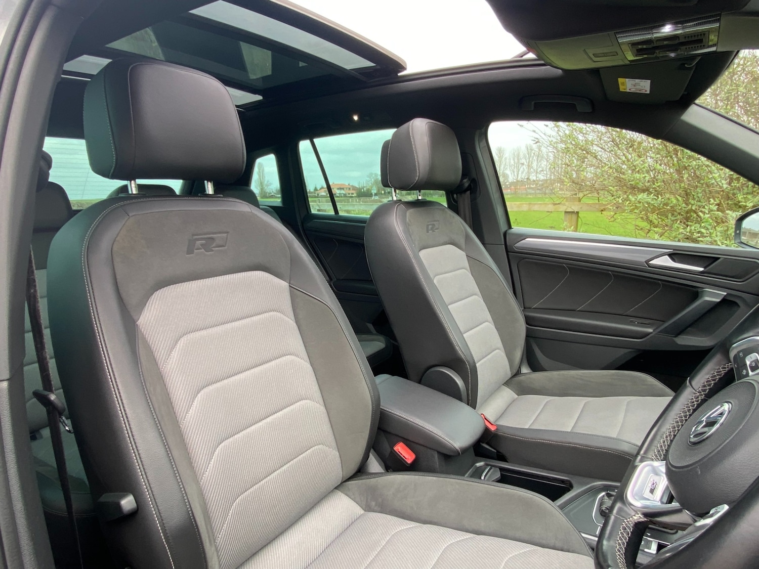 Used Volkswagen Tiguan 2019 for sale - 77793026: Photo 46