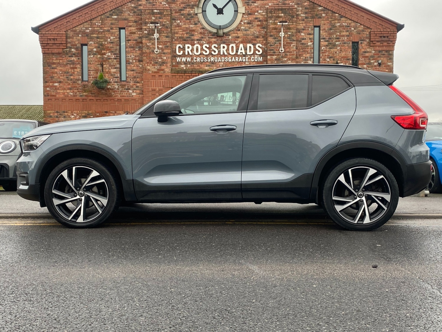 Used Volvo XC40 2020 for sale - 77304822: Photo 2