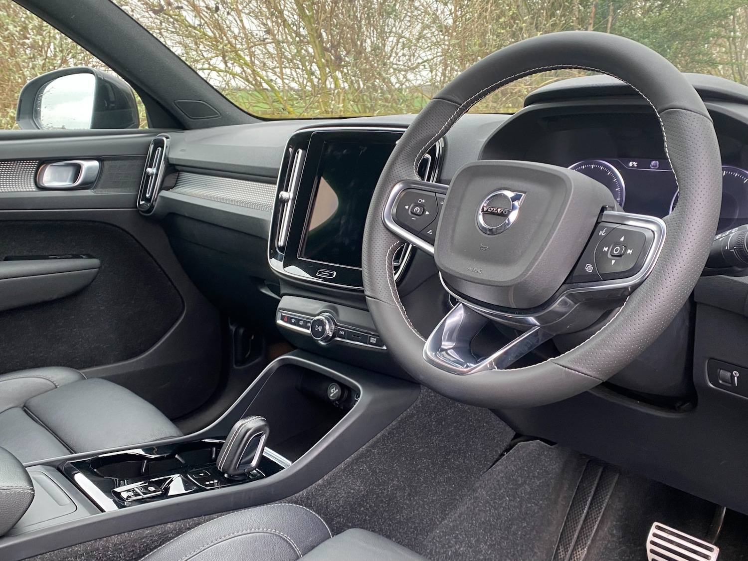 Used Volvo XC40 2020 for sale - 77304822: Photo 4