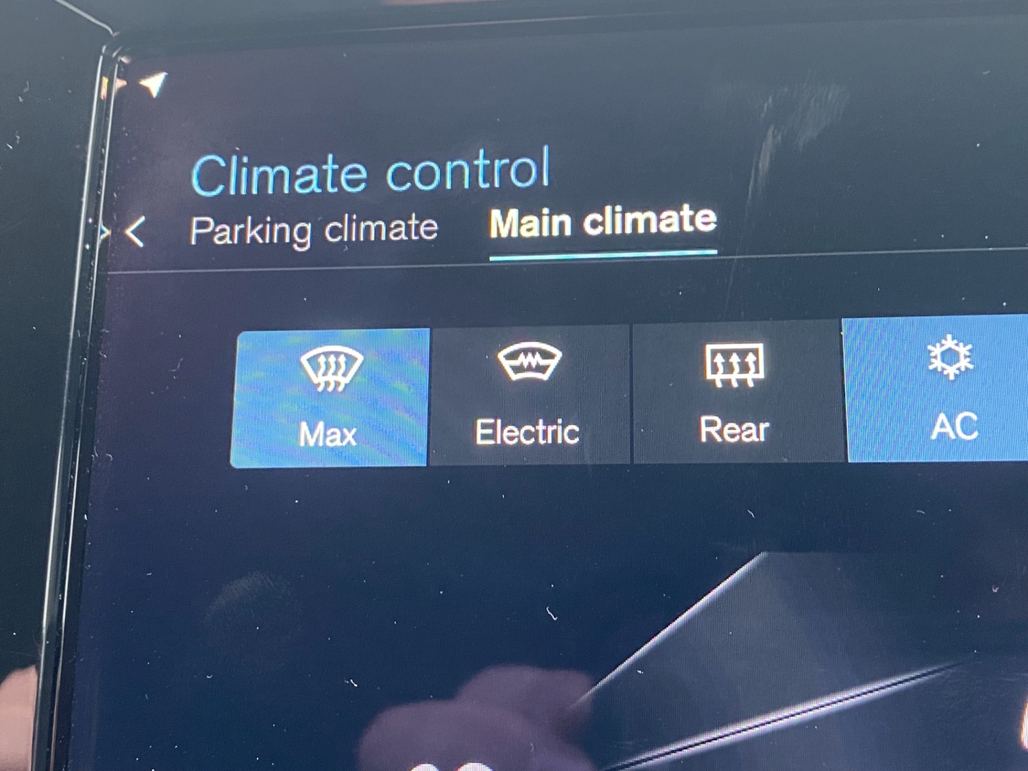 Used Volvo XC40 2020 for sale - 77304822: Photo 42