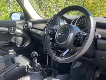 Used MINI Hatch 2020 for sale - 78633754: Photo