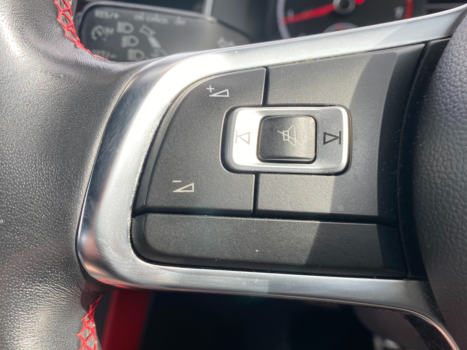 Used Volkswagen Polo 2019 for sale - 78141215: Photo 29