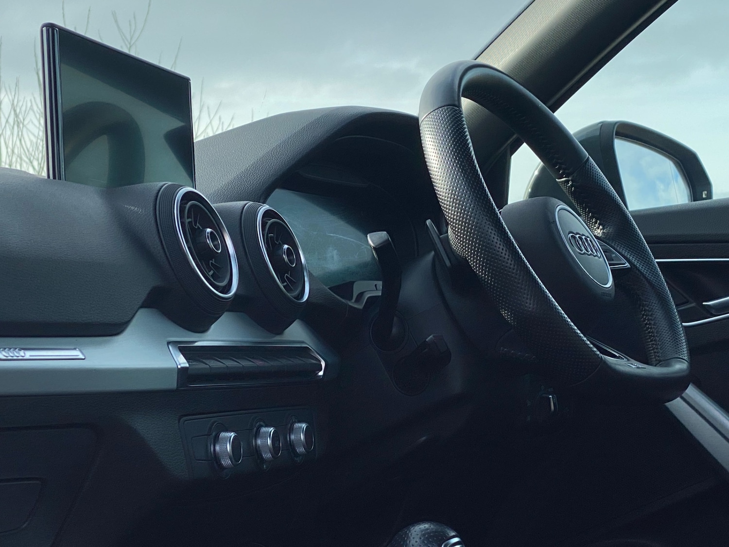 Used Audi Q2 2020 for sale - 77632659: Photo 39