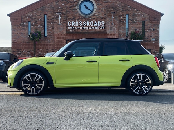 Used MINI Hatch 2024 for sale - 76244004: Photo 2