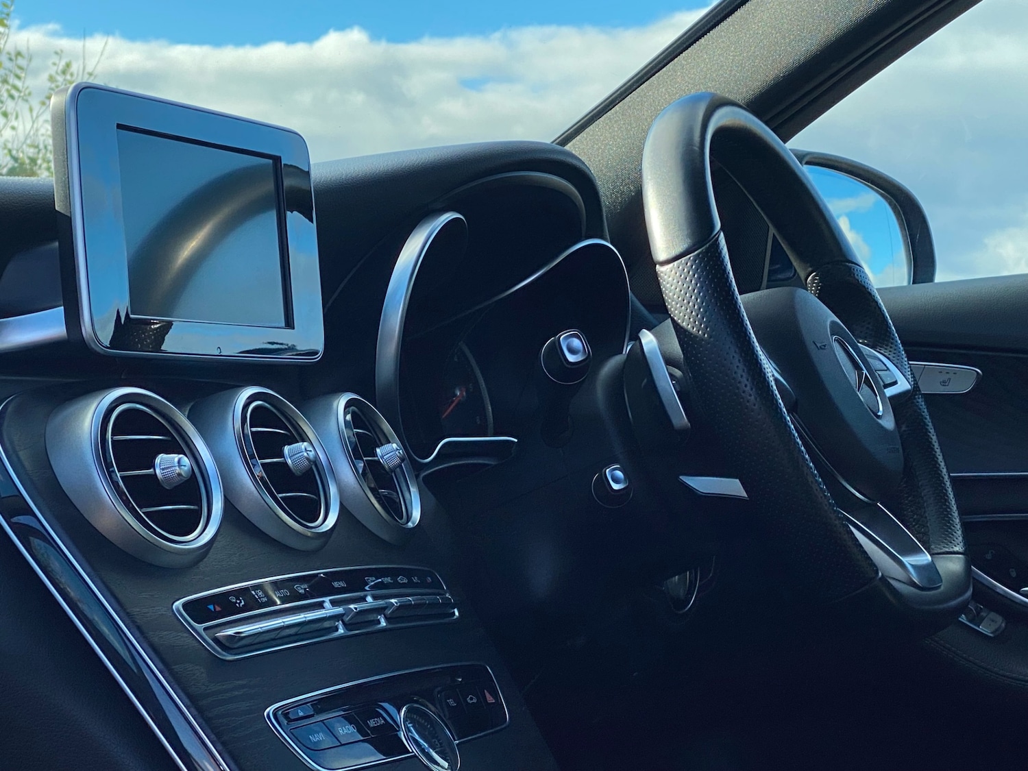 Used Mercedes-Benz C Class 2016 for sale - 76407787: Photo 36