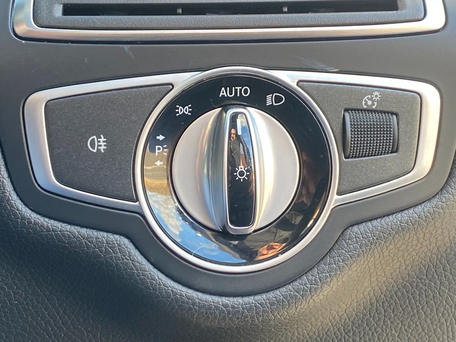 Used Mercedes-Benz C Class 2016 for sale - 76407787: Photo 38