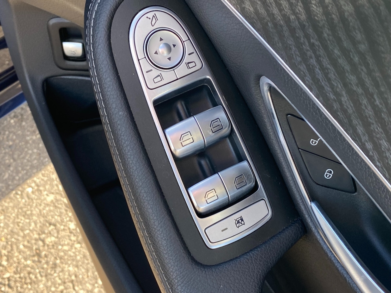 Used Mercedes-Benz C Class 2016 for sale - 76407787: Photo 40