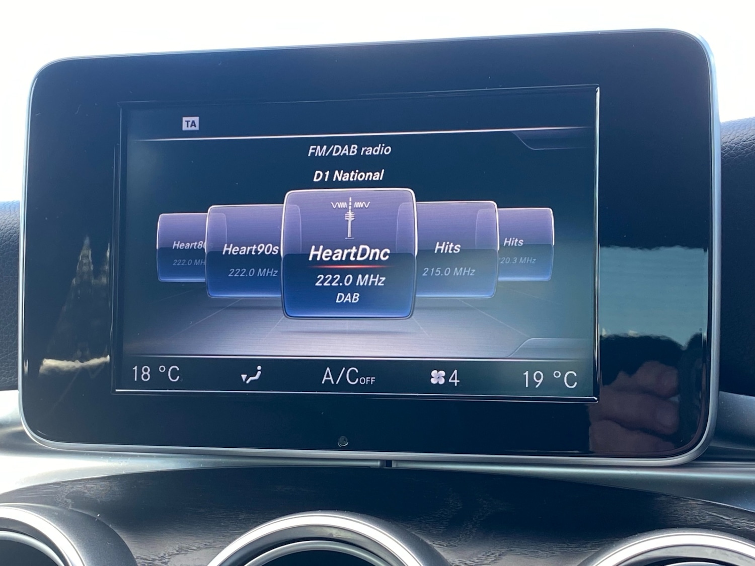 Used Mercedes-Benz C Class 2016 for sale - 76407787: Photo 9