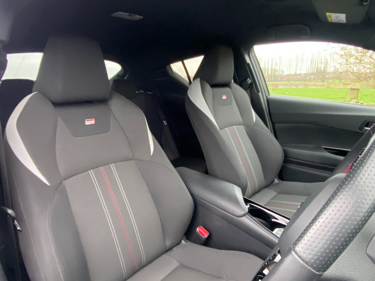 Used Toyota C-HR 2023 for sale - 76987124: Photo 45