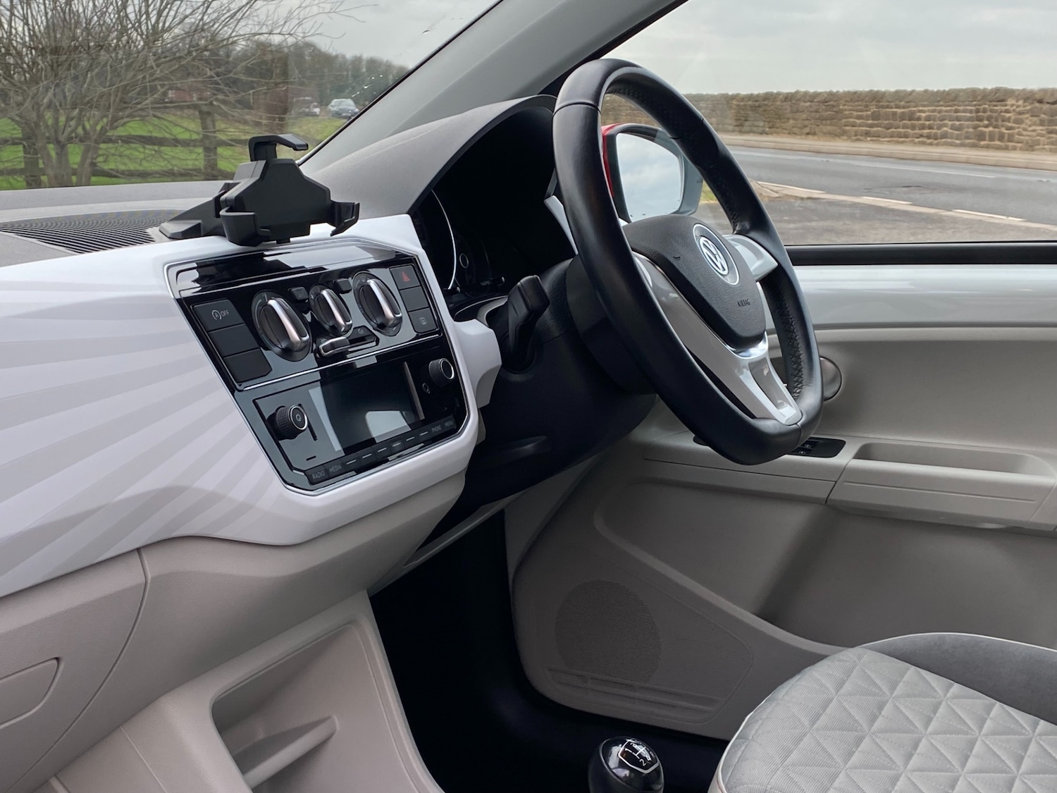 Used Volkswagen up! 2019 for sale - 77073426: Photo 18