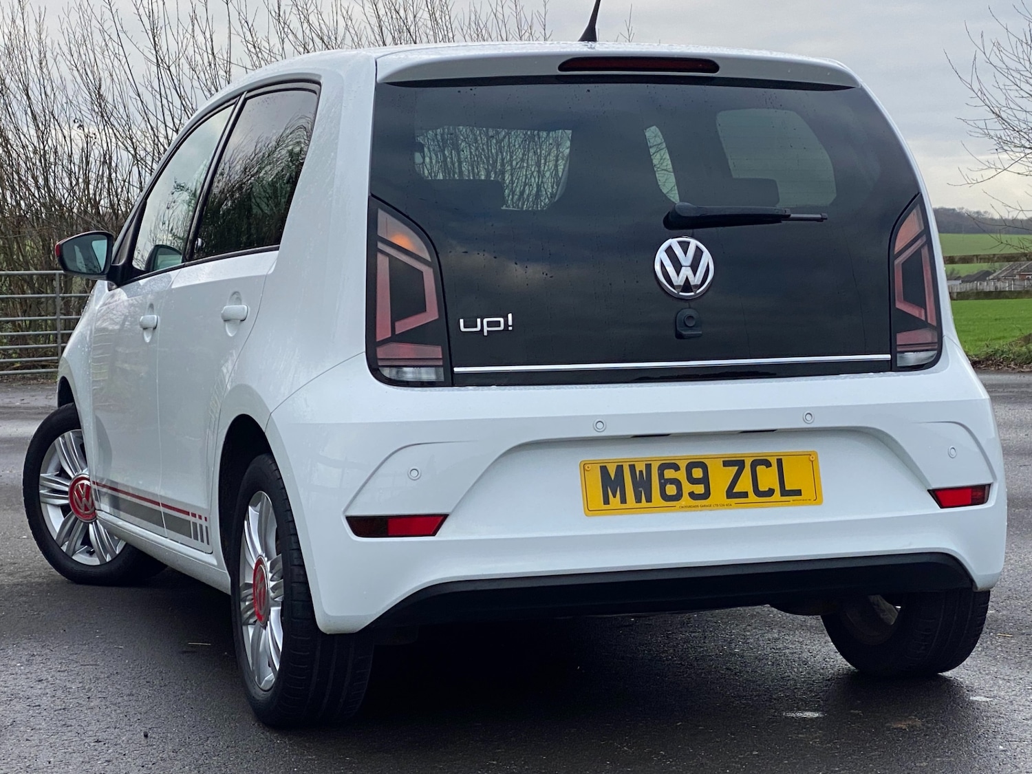 Used Volkswagen up! 2019 for sale - 77073426: Photo 3