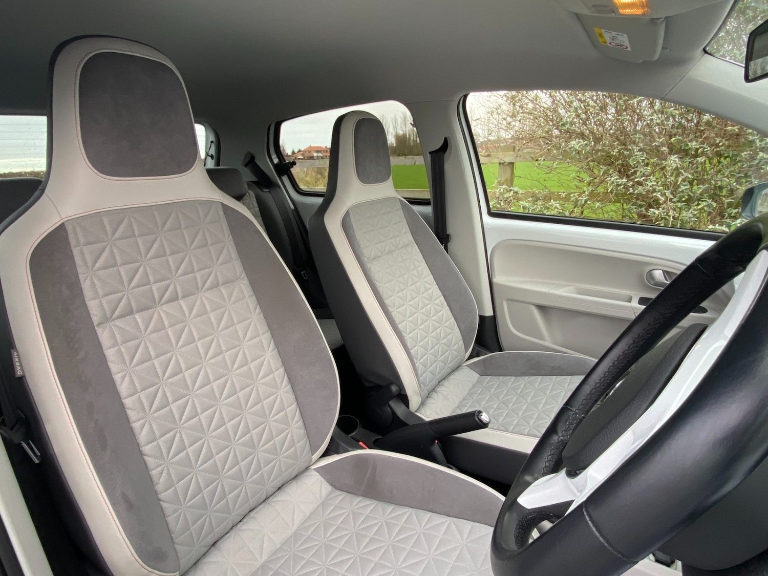 Used Volkswagen up! 2019 for sale - 77073426: Photo 33