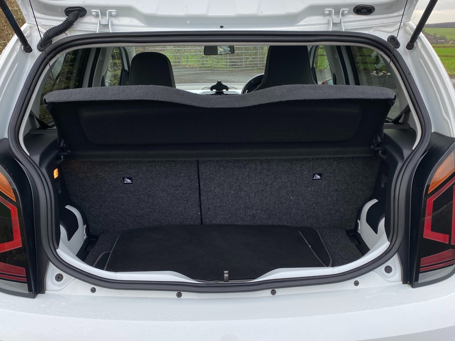 Used Volkswagen up! 2019 for sale - 77073426: Photo 35