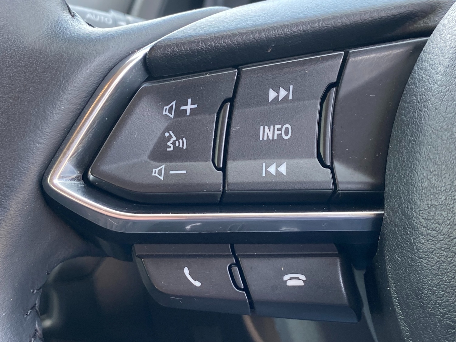 Used Mazda Mazda2 2021 for sale - 76770290: Photo 27