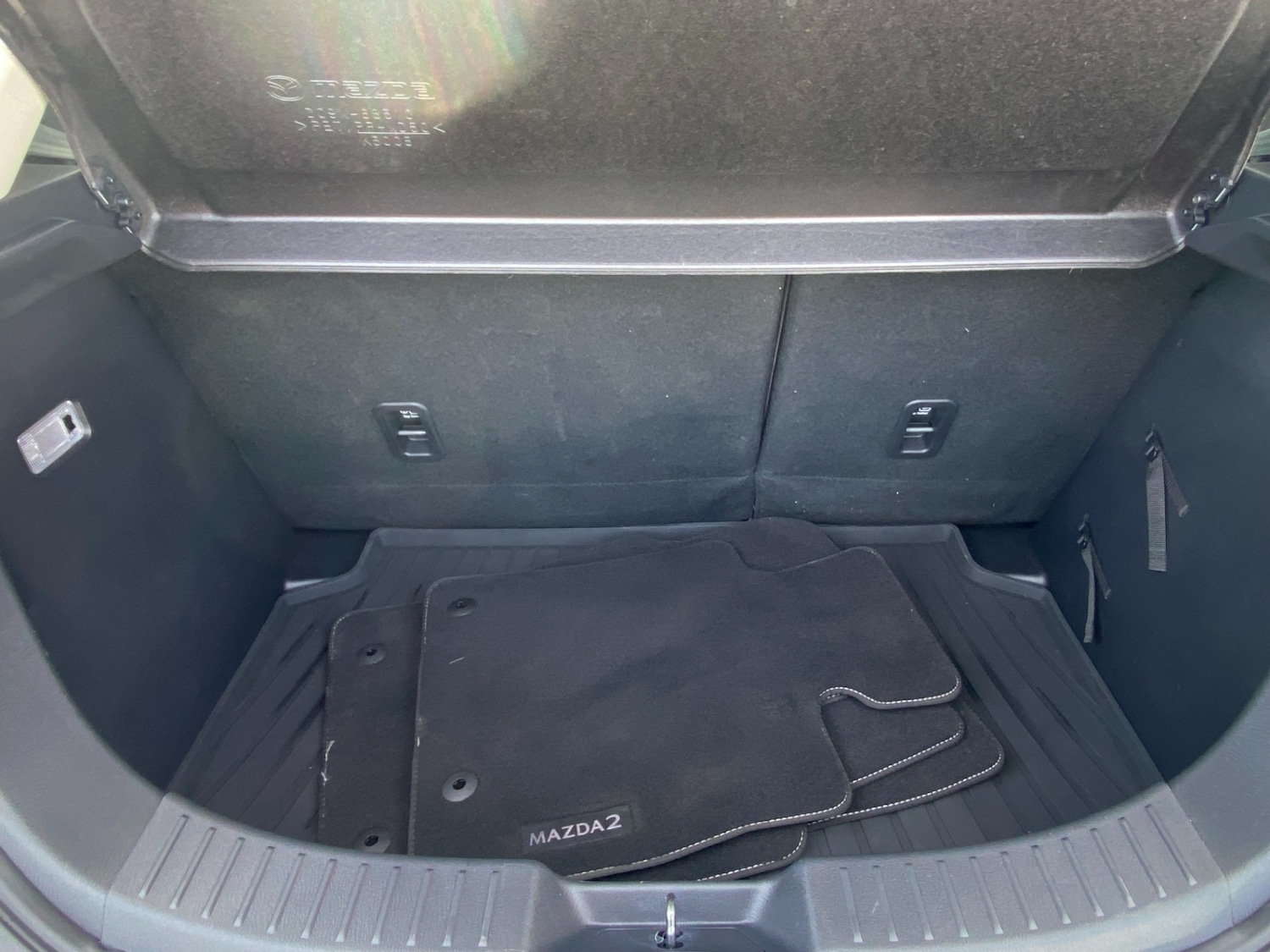 Used Mazda Mazda2 2021 for sale - 76770290: Photo 43