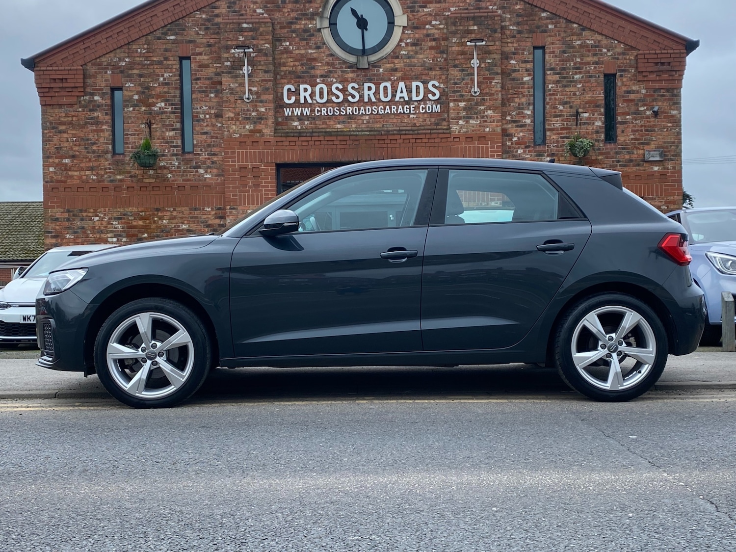 Used Audi A1 2019 for sale - 77721147: Photo 2