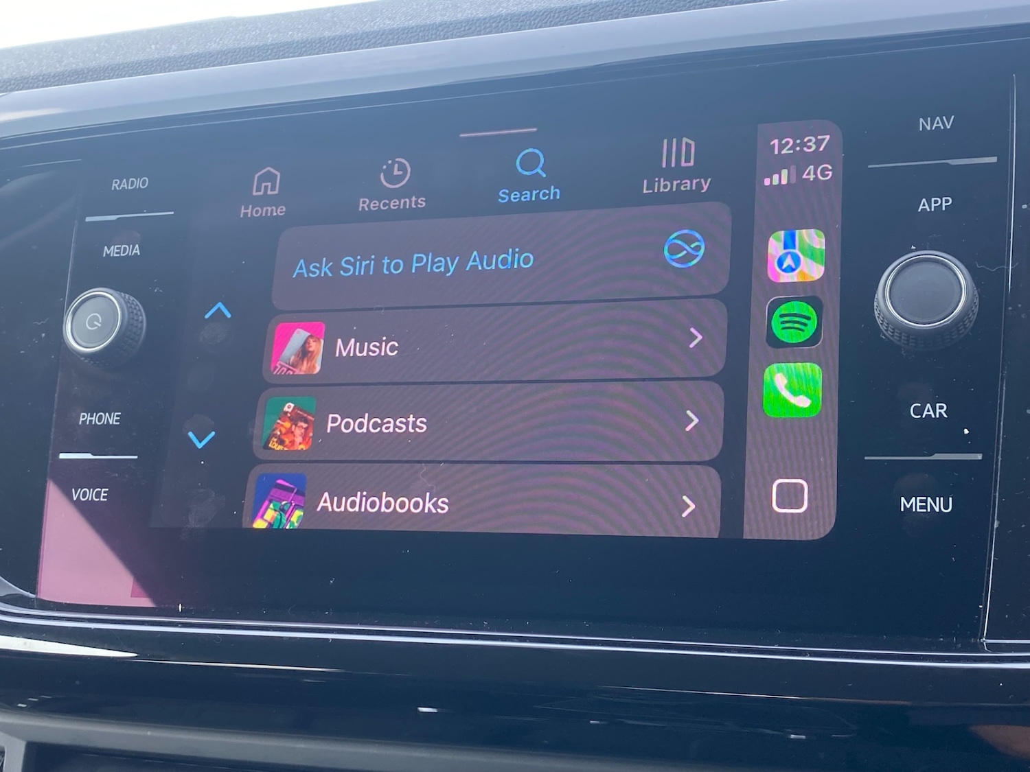 Used Volkswagen T-Cross 2023 for sale - 78202571: Photo 10