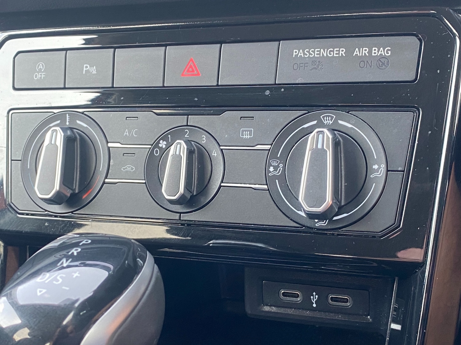 Used Volkswagen T-Cross 2023 for sale - 78202571: Photo 14