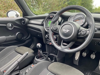 Used MINI Convertible 2020 for sale - 75561685: Photo