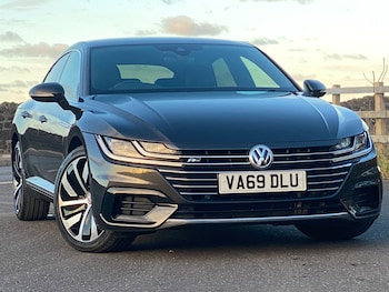 2020 (69) - 2.0 TSI R-Line DSG 5dr - Virtual Cockpit & Apple CarPlay & Heated Seats