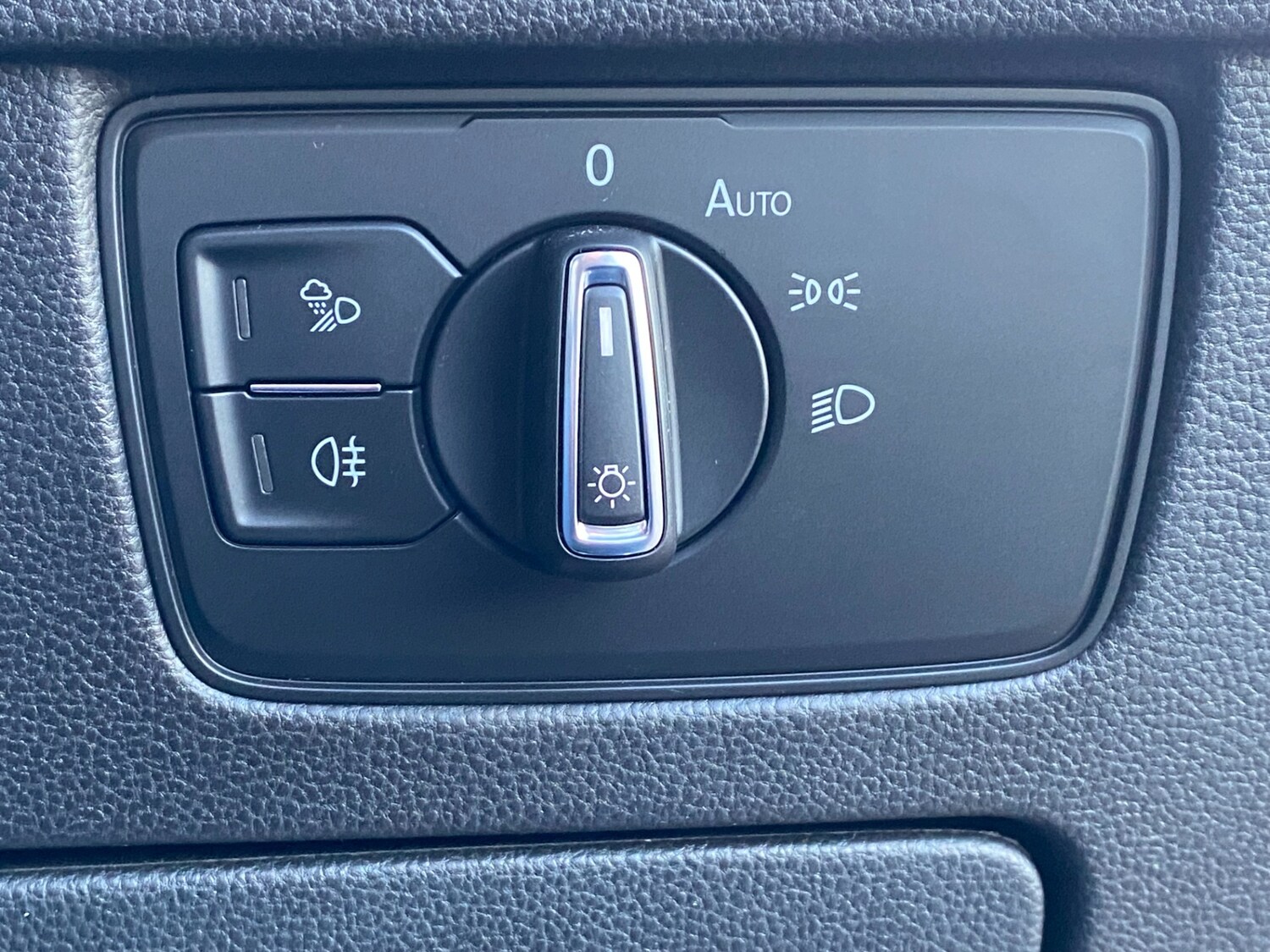 Used Volkswagen Arteon 2020 for sale - 76630433: Photo 44