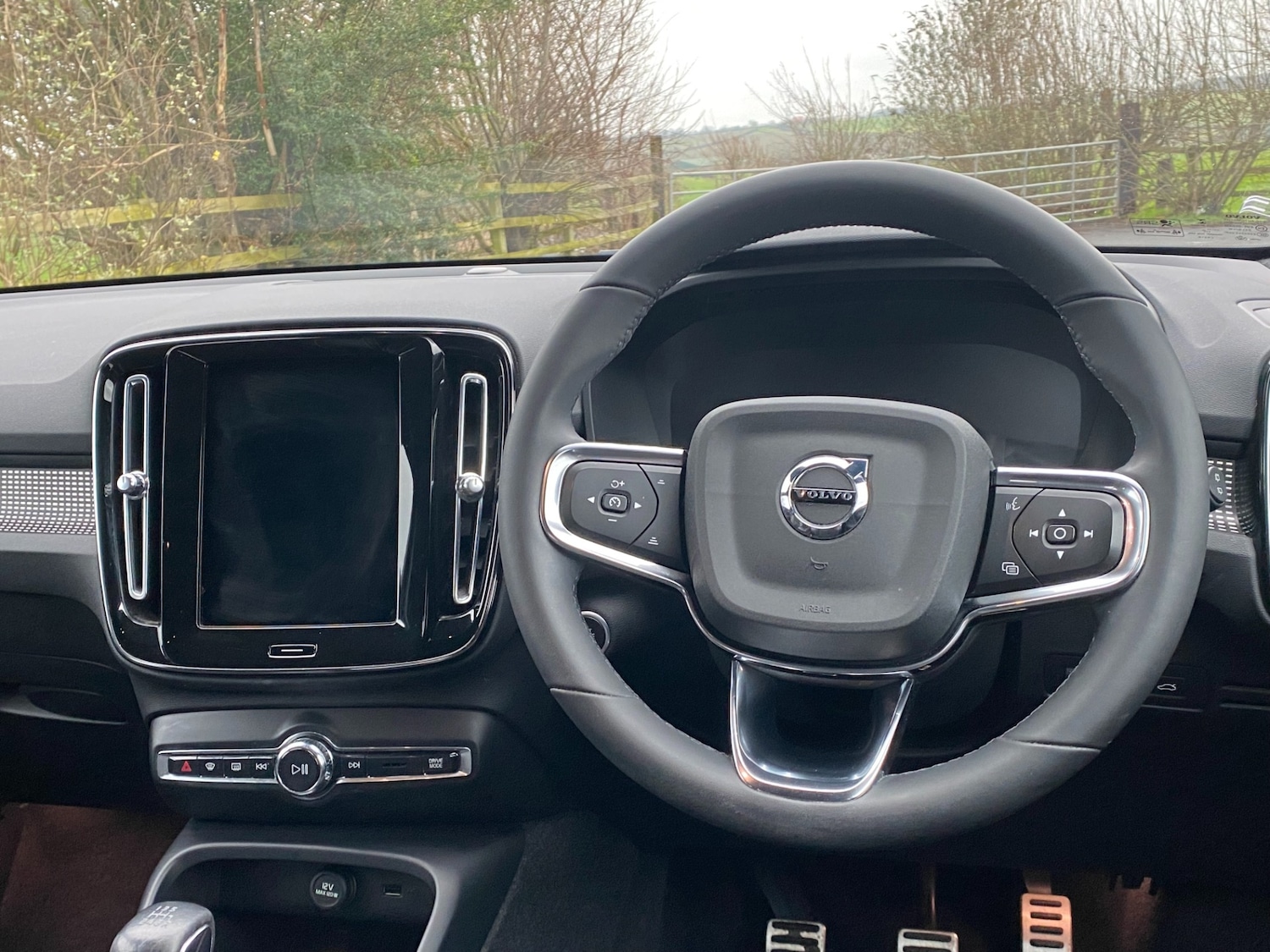 Used Volvo XC40 2022 for sale - 77306379: Photo 21